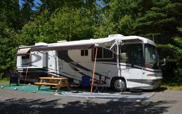 Sea Parrot Ocean View Resort