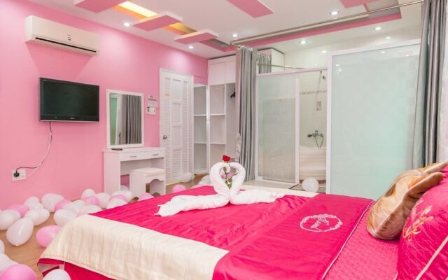 Light and Night Villa