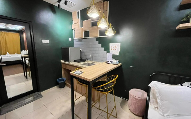 Smile Hotel Wangsa Maju