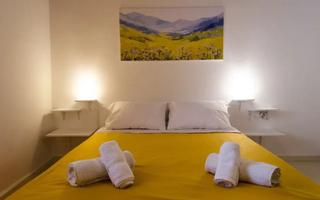 Marini Traditional Cottages