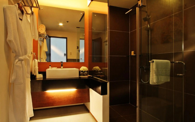 Harvest Hotel