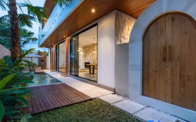 Villa Purwa West by BaliSuperHost