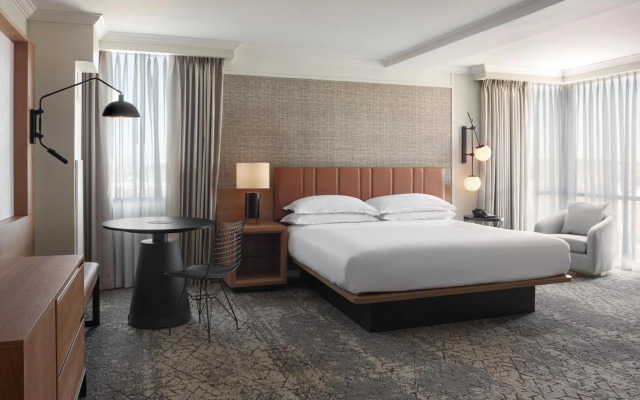 Sheraton Parkway Toronto North Hotel & Suites