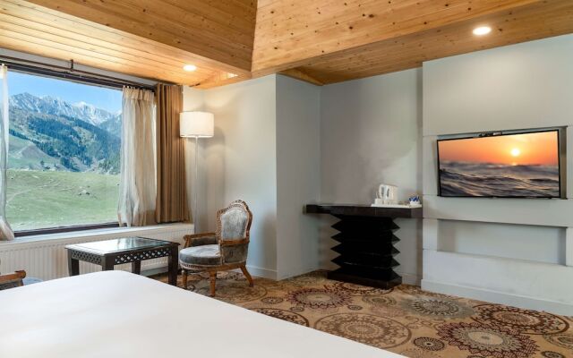 Country Inn & Suites by Radisson, Sonamarg
