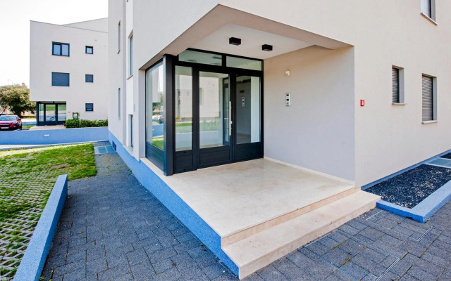 Sunset Luxury Apartment