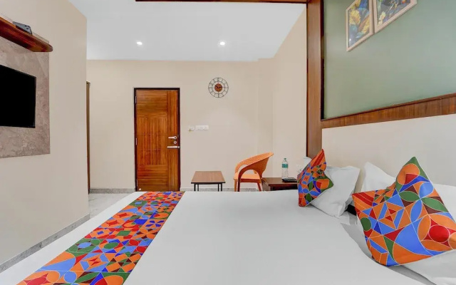 Fabhotel Kayal Plaza