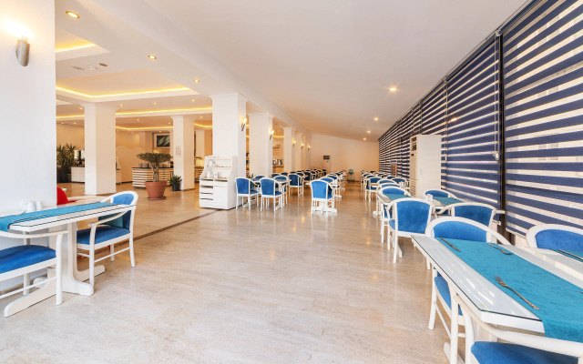 Kayamaris Hotel