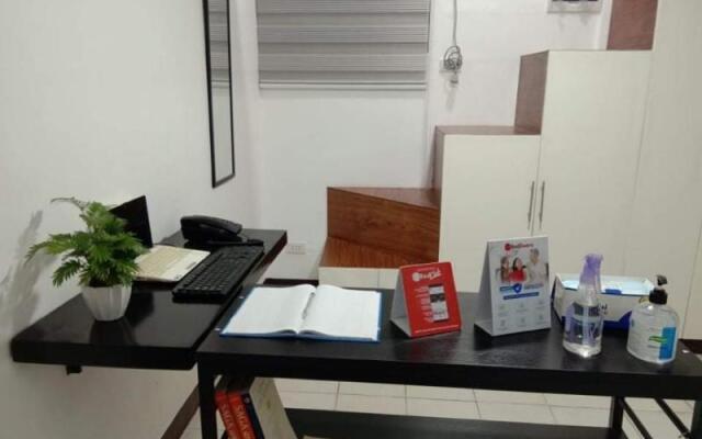 RedDoorz near De La Salle Dasmarinas Cavite