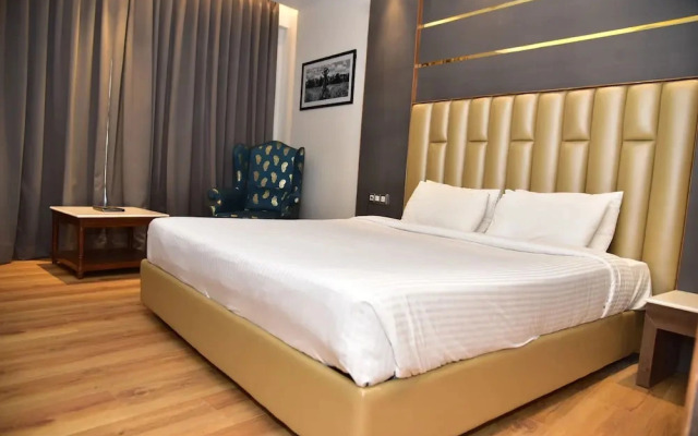 The Cedar Grand - Hotel & Spa