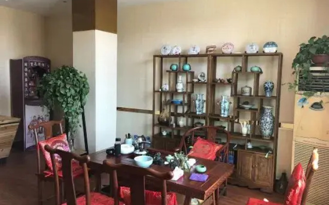 Baiyangdian Weinan Hotel