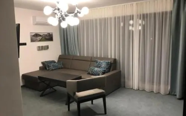 Armada Holiday House