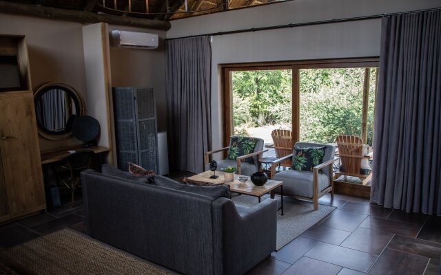 Black Rhino Game Lodge