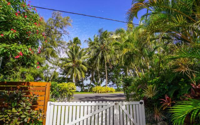 The Black Pearl Beach Side Apartments