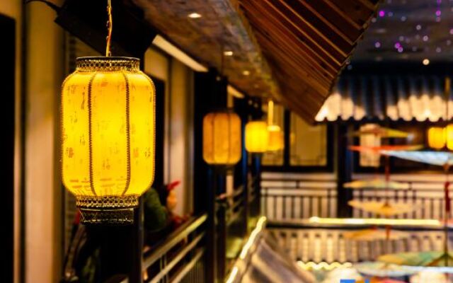 Yunlan Bay Shuanglian Hot Spring Resort