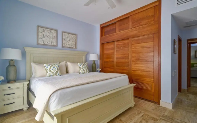 Beach Condo w Sea View B-301 Costa Atlantica