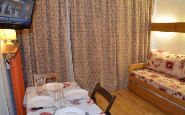 Appartement Les Menuires, 1 pièce, 4 personnes - FR-1-452-185