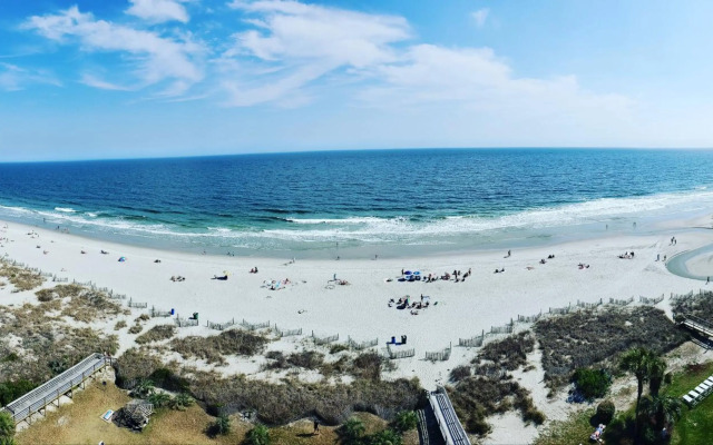 Monterey Bay Suites