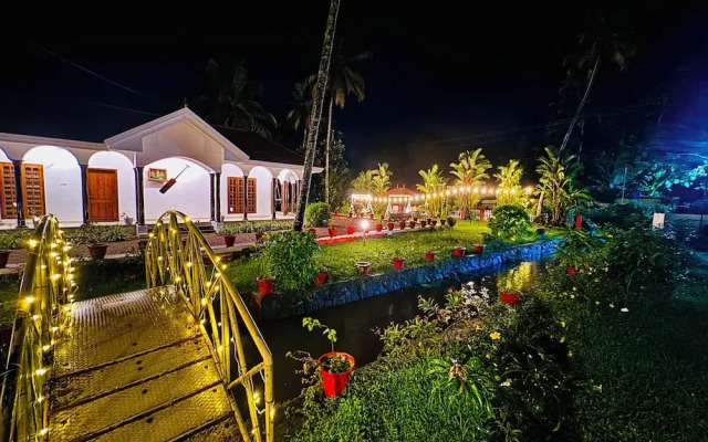 Coconut Creek Homestay