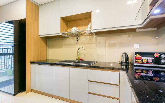 KYN Apartment Rivergate Residence
