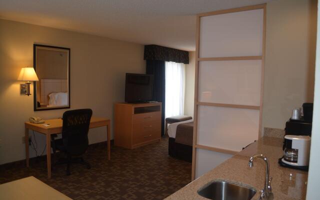 SureStay Plus Hotel by Best Western Roanoke Rapids I-95