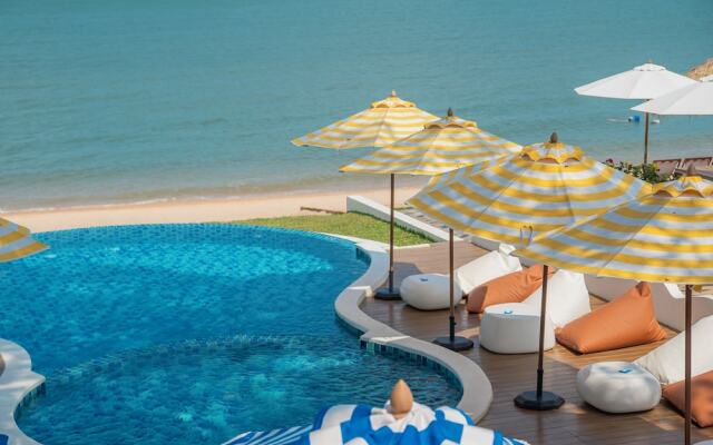 Sea of Love Suite Cafe Pattaya