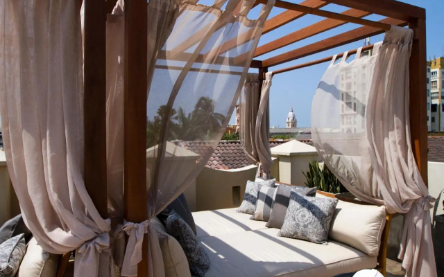 Bastión Luxury Hotel