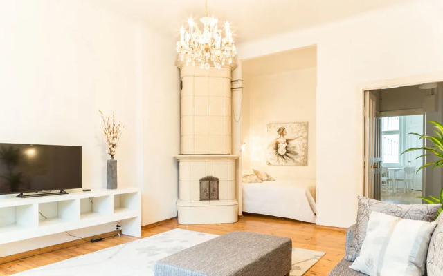 Go Happy Home Apartments