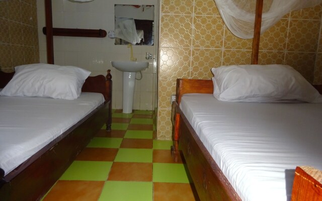 Homeland Swahili Lodge - Hostel