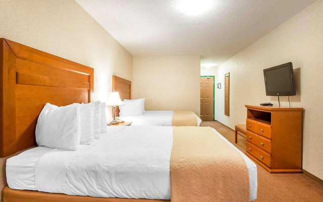 Quality Inn And Suites Lethbridge