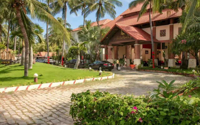 Sea Lion Beach Resort & Spa