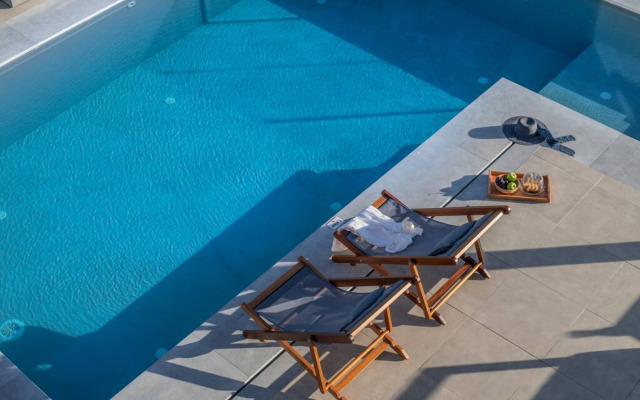 Blue Senses Villas Next to the Beach Heated Pool