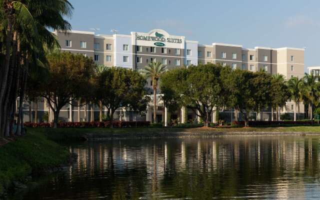 Homewood Suites by Hilton Miami-Airport/Blue Lagoon