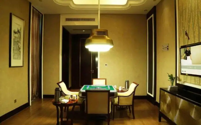 Hangzhou Bay Universal Hotel