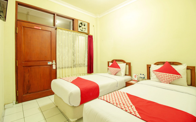 Hotel Astria Graha