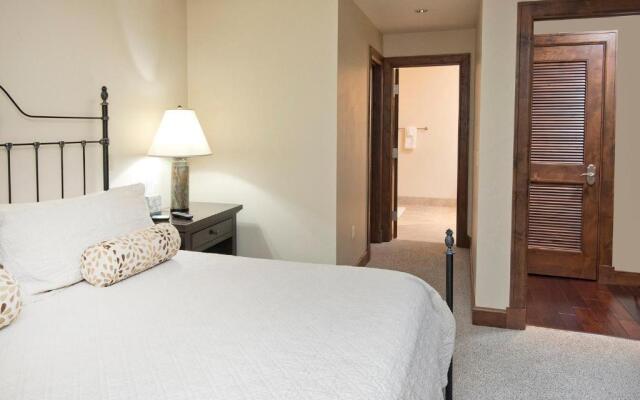 Ascent Residence 309