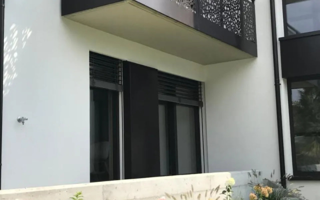 Apartment42