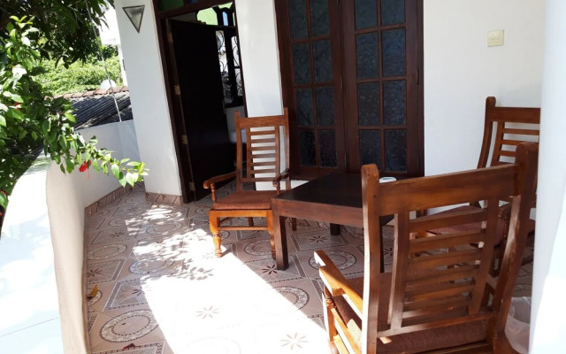 Sunil Garden Guesthouse Coffee and More