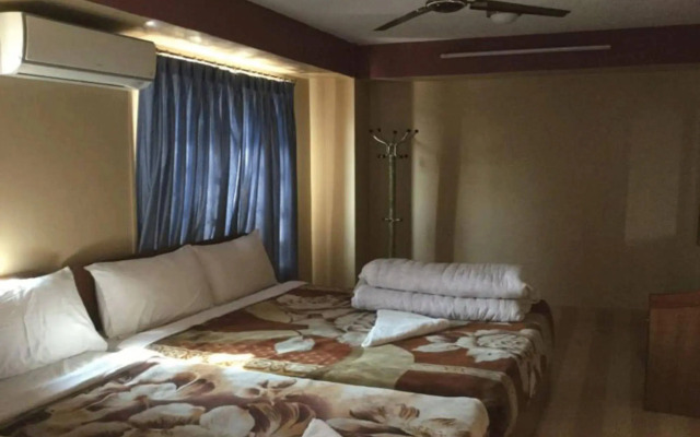 Shiva Shankar Hotel