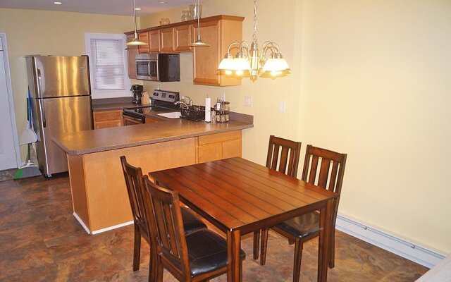 Crab Harbour 4 3 Bedroom Townhouse by RedAwning