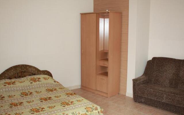 Kedr Guest House