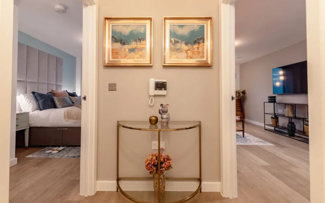 The Itchen River Apartments