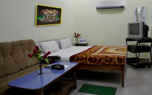 Hotel Rama Palace