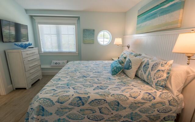 Tiki Beach Apartment 6