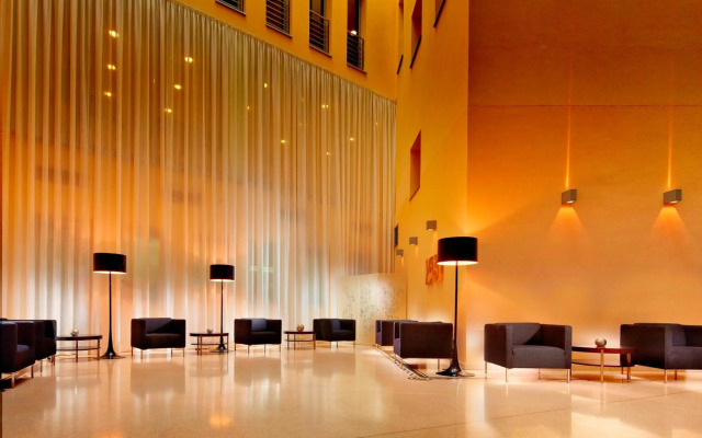 Roset Hotel & Residence
