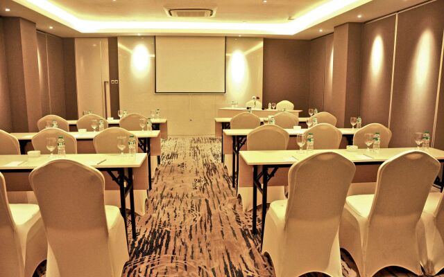 Grand Picasso Hotel