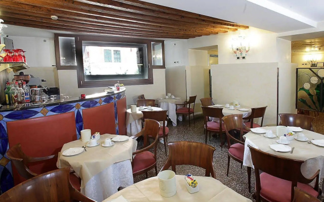 San Moisè Hotel