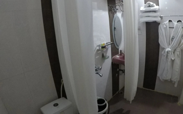 Kakaku The Guest House