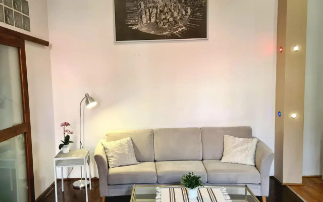 Bpr Little Dream Home