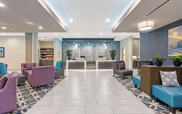 La Quinta Inn & Suites by Wyndham Sweetwater East