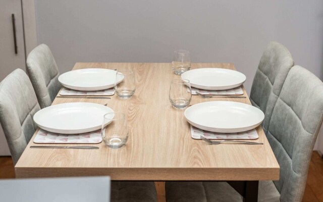 Bright & Chic St John's Hill Duplex